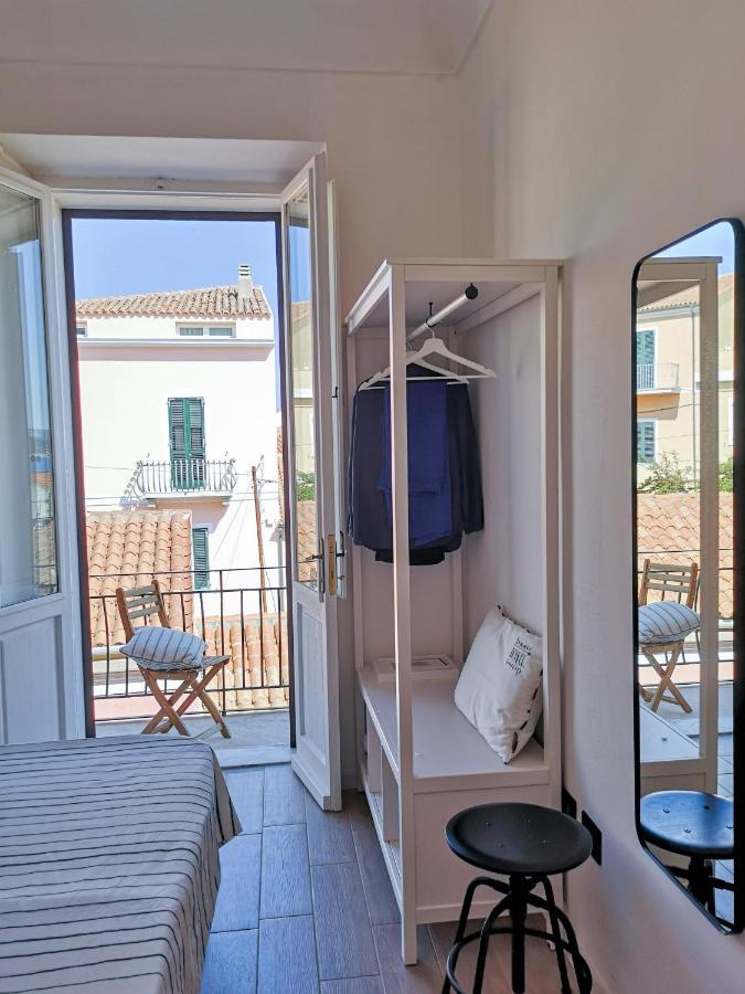 Apartamento L'Isola Nell'Isola - R3442 La Maddalena  Exterior foto